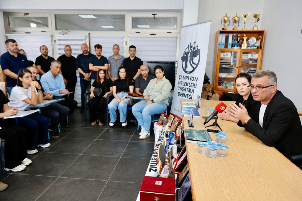 Cumhurbaşkanı Erhürman ve eşi Nilden B. Erhürman, Şampiyon Melekleri Yaşatma Derneği’ni ziyaret etti