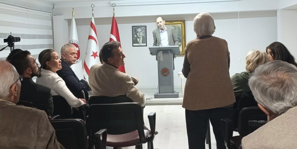 Özersay, Ankara’da Kıbrıs Türk Kültür Derneği’nde konuştu