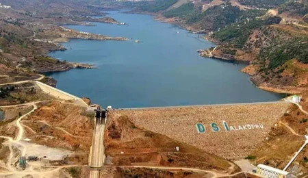 Kuzey Kıbrıs’a su sağlayan Alaköprü Barajı doldu