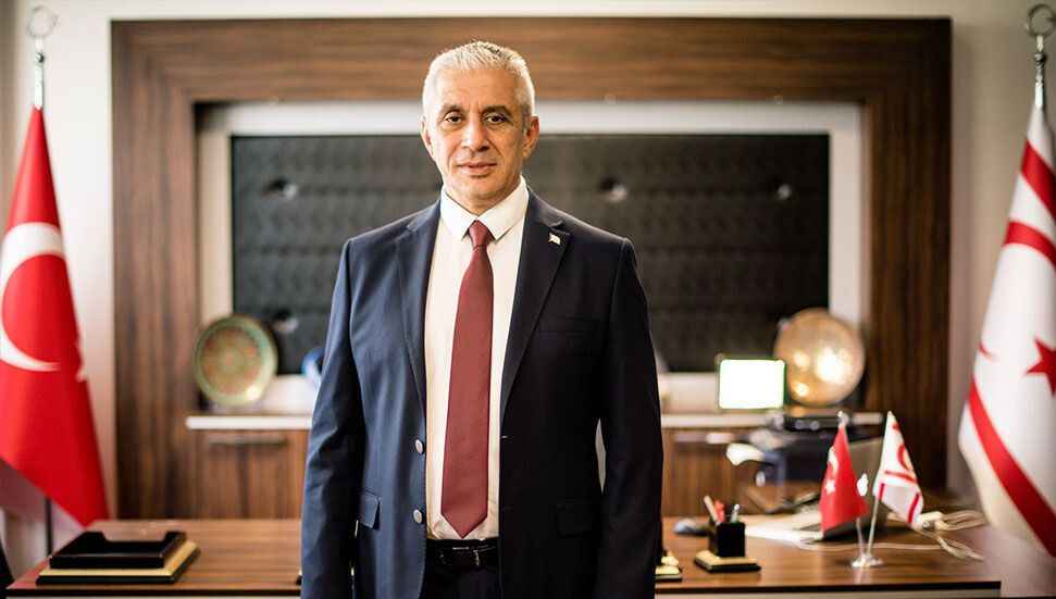 Taçoy: “Ciddiyet vaat eden önce kendisi ciddi olmalı”