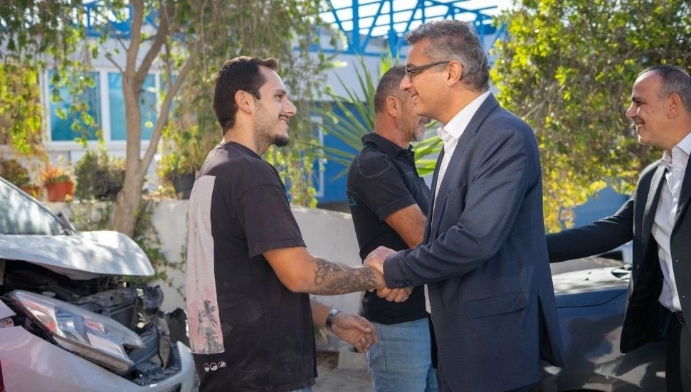 Erhürman, Lefkoşa Sanayi bölgesinde: Yeşil Hat Tüzüğü uygulamasında zorluk üzerine zorluk çıkamaz