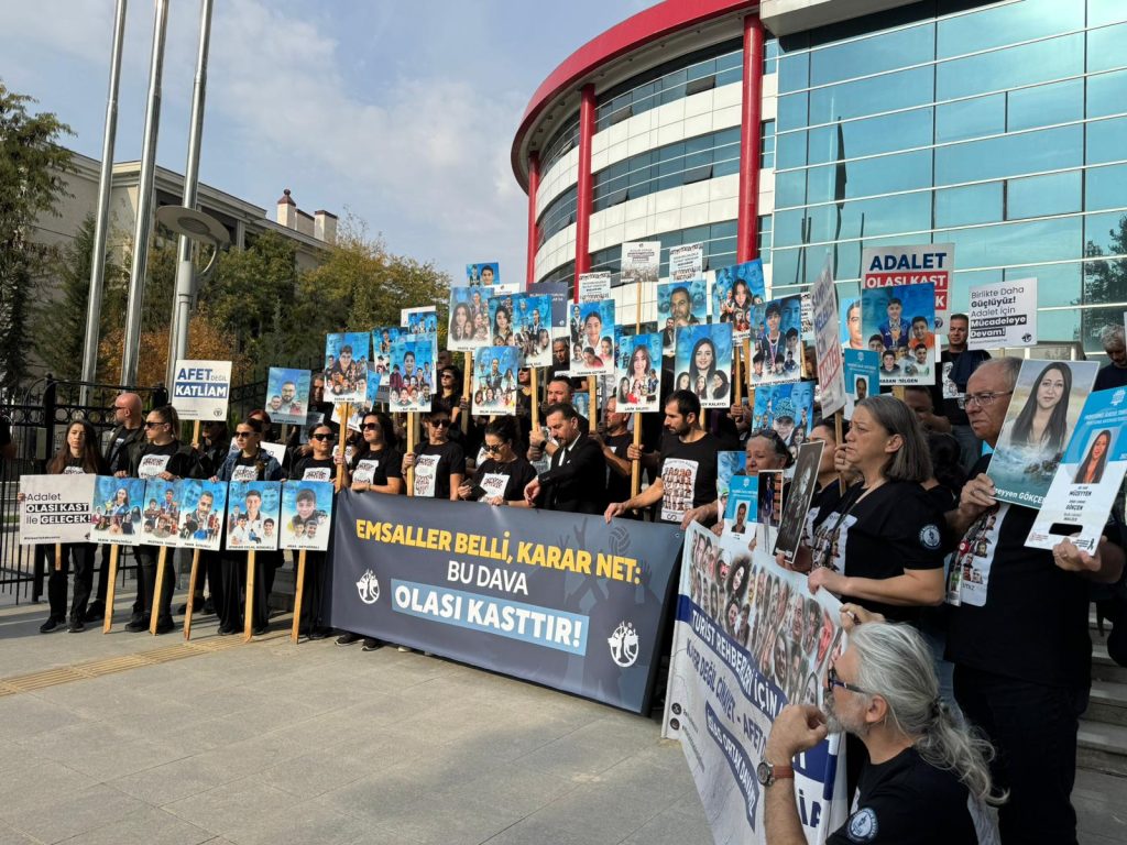 İsias Otel’in yıkılmasında kusuru bulunan kamu görevlileri davası 19 Ocak’a ertelendi