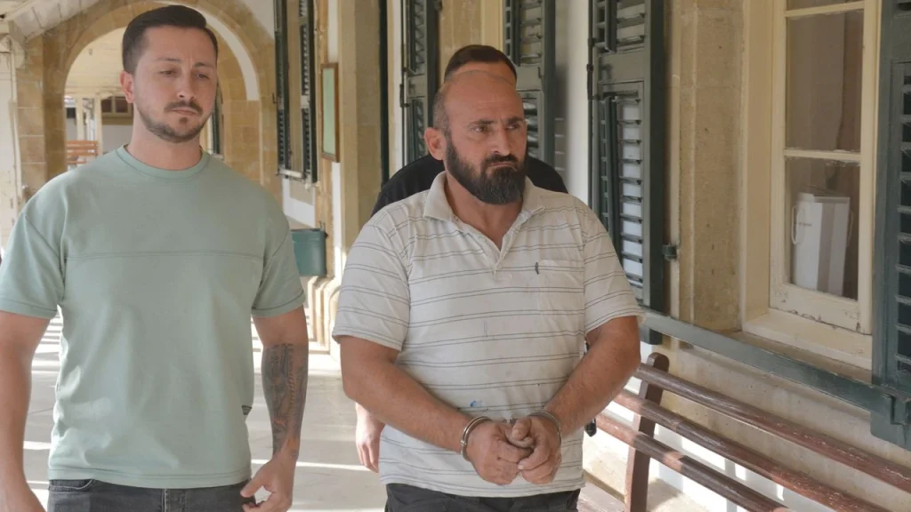 “Siper Operasyonu” kapsamında tutuklanan iki zanlı mahkemeye çıkarıldı