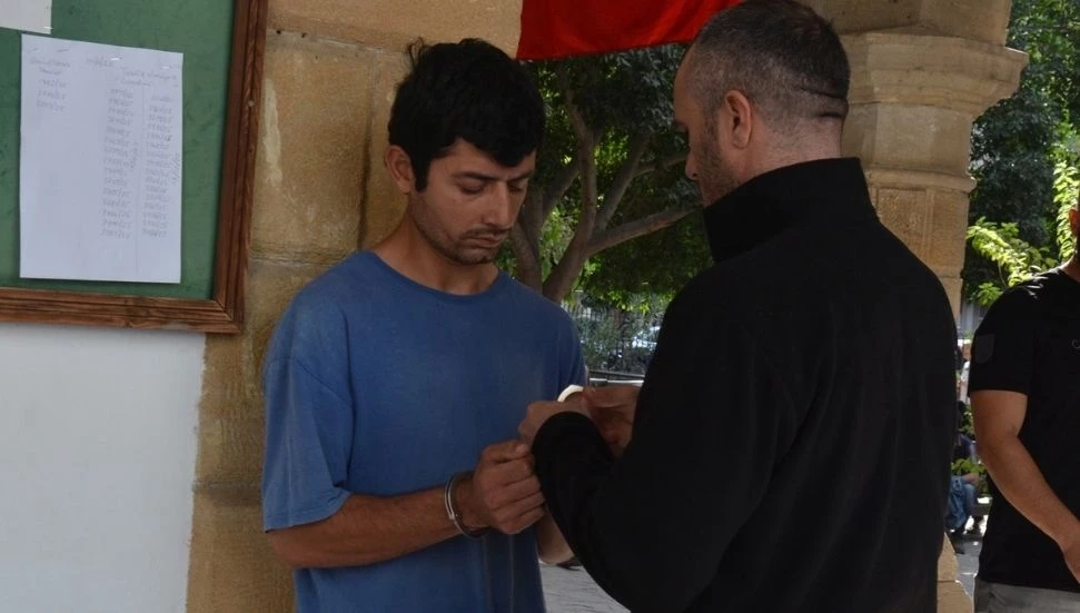 Ölümle tehdit etti, cezaevine gönderildi