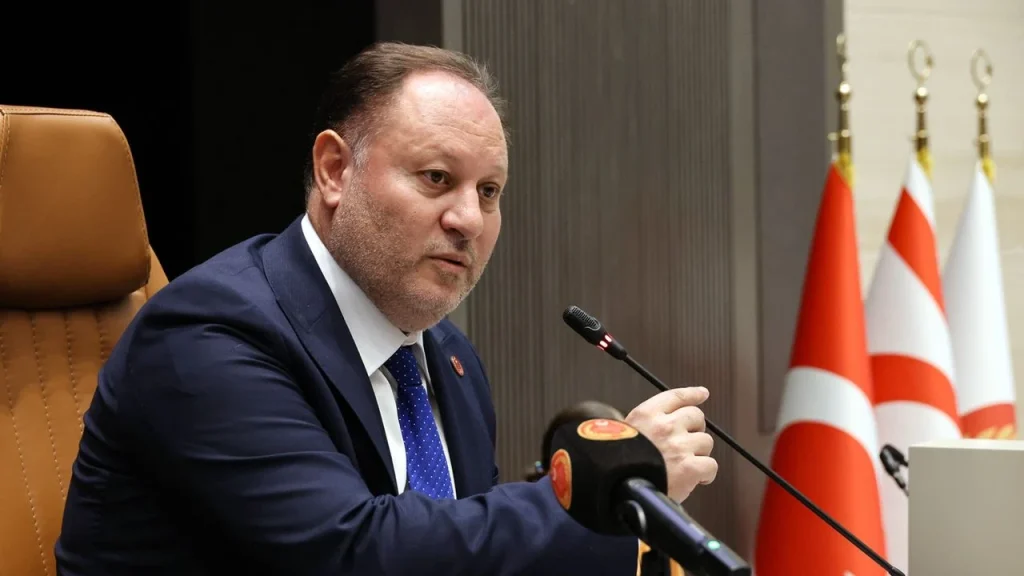 Öztürkler İncirli’yi kutladı