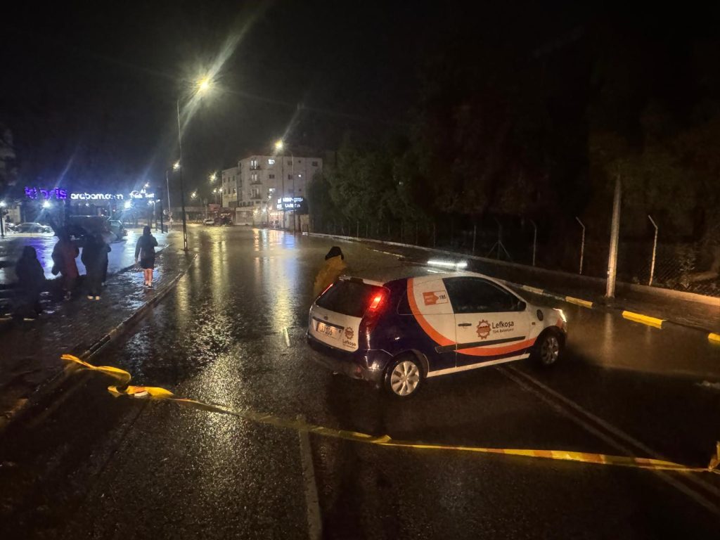 Lefkoşa- Güzelyurt anayolunun bazı kısımları hala kapalı