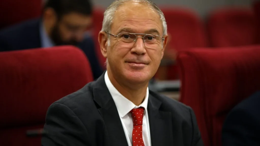 Hasipoğlu: “Uzlaşıyla en kısa sürede asgari ücreti belirleme hedefindeyiz”