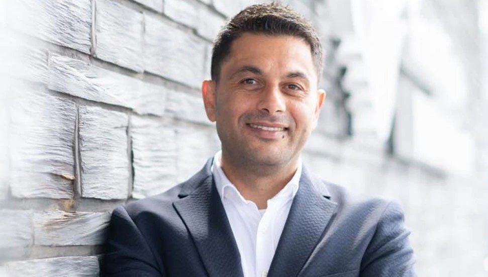 Kara: Milletvekili maaşı bin 500 Sterlin yükselirken, brüt asgari ücret bin 45 Sterlin; yüzde 44 fark var!