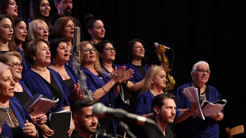İskele Belediye Korosu, 11. yaşını türküler konseri ile kutladı