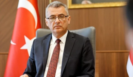 Erhürman: Direkt uçuş talebimizden vazgeçmemiz söz konusu değil; ama bu tüm sorunların mazereti olmamalı!