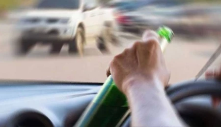 Pazar günü 2 trafik kazası gerçekleşti: 2 sürücü de alkol tesiri altında kazaya sebep oldu