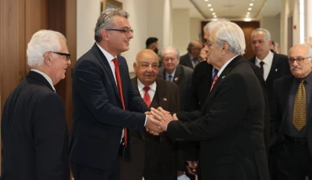 Cumhurbaşkanı Erhürman, TMT Mücahitler Derneği’ni kabul etti: Faaliyetler aktarıldı