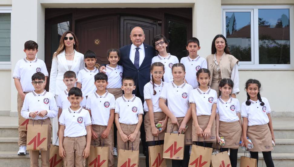 Başçeri, Şehit Yalçın İlkokulu öğrencilerini kabul etti